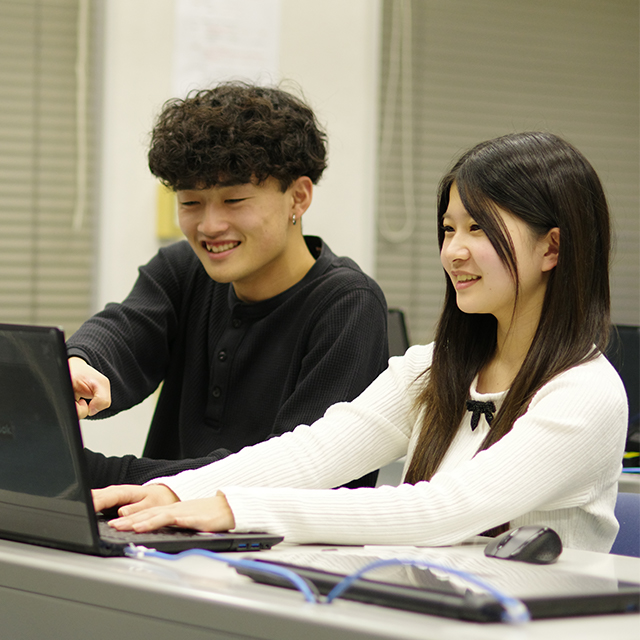 ファッションビジネス科